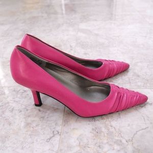 NEW HIGHLIGHTS Fuchsia Pink Pointed Toe Kitten Heels | Size 5 WIDE